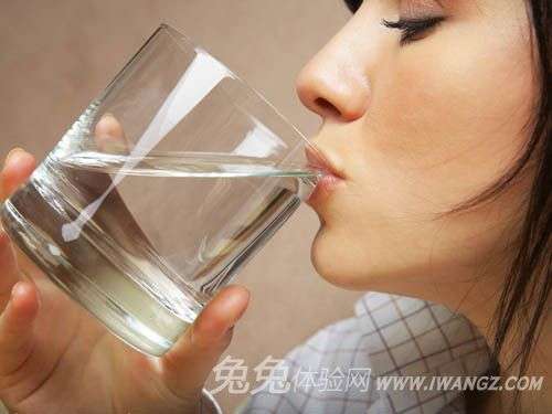 喝水习惯辨体质