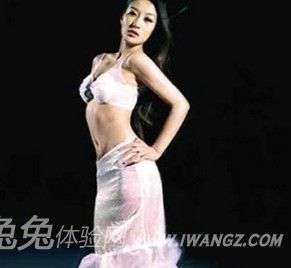 男人为啥喜欢前凸后翘的女人？