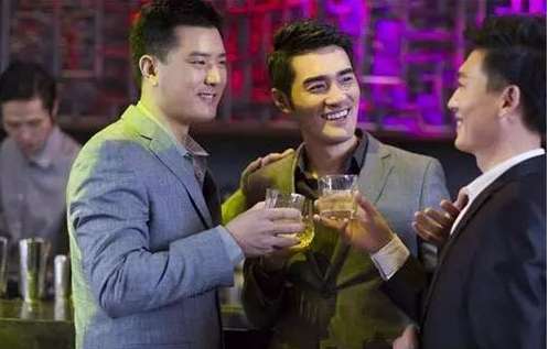 按摩可以解酒？两大解酒方法揭秘