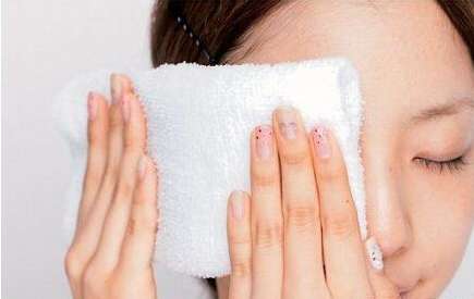 毛巾热敷能防止疾病？应该注意哪些？